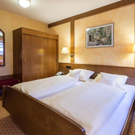 Blessings Landhotel Lehnenberg ภายนอก รูปภาพ
